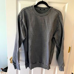 New Talentless Mens premium crew neck in size L!